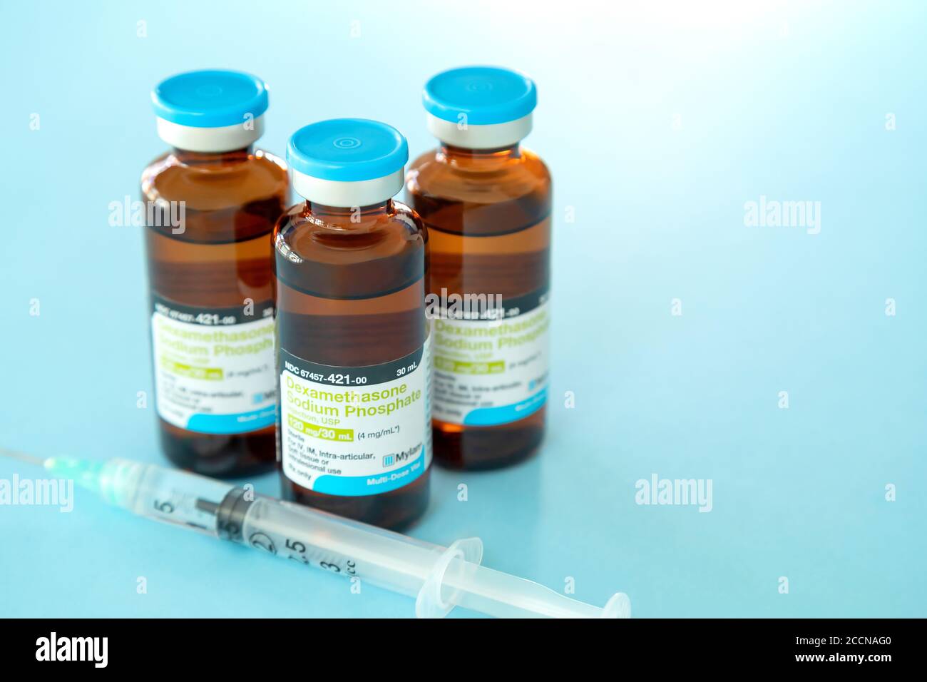 Trois flacons de Dexamethasone sodium phosphate Banque D'Images