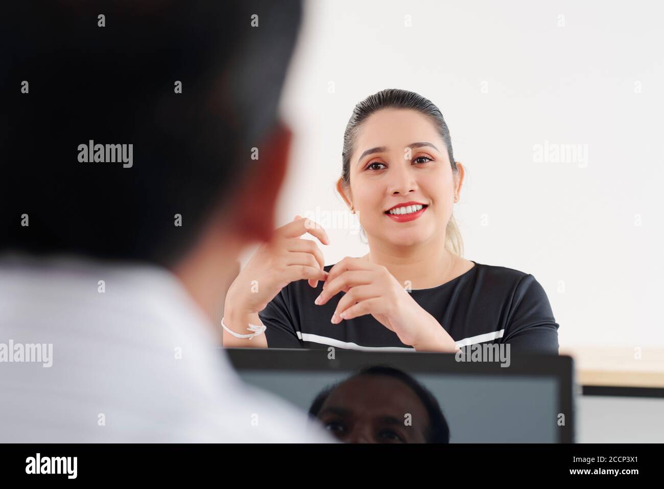 HR manager la conduite de job interview Banque D'Images