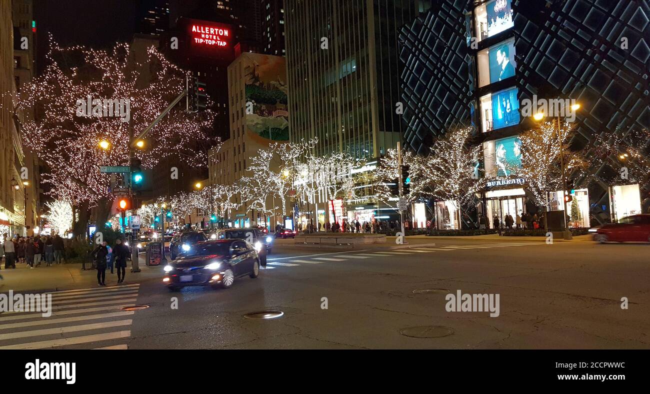 Chicago City Street Christmas Lights, N Michigan Avenue, Chicago Illinois Banque D'Images