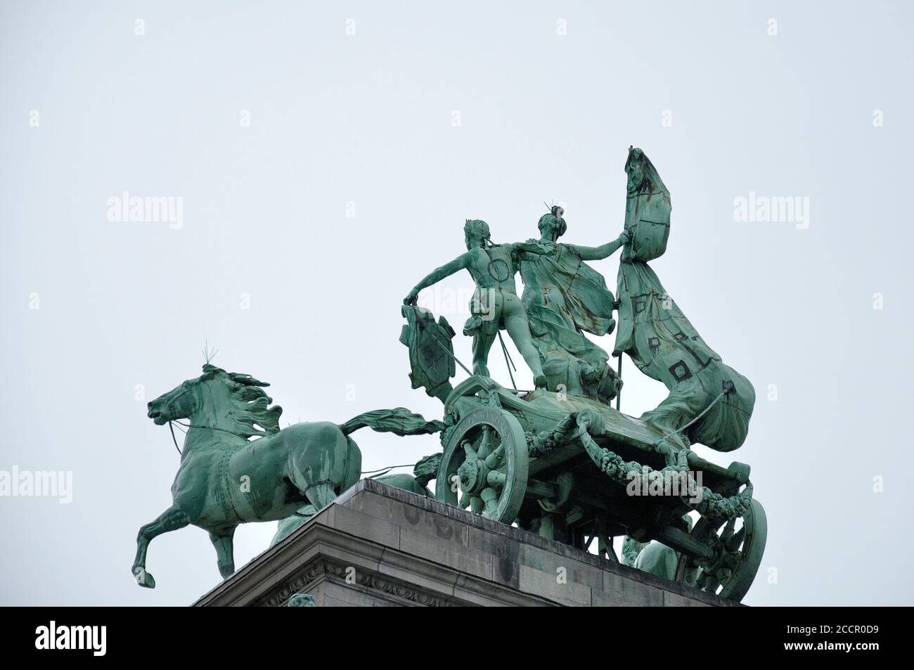 Détail du sommet de l'Arche du Triumphal dans le parc du Cinquantenaire à Bruxelles, Belgique Banque D'Images