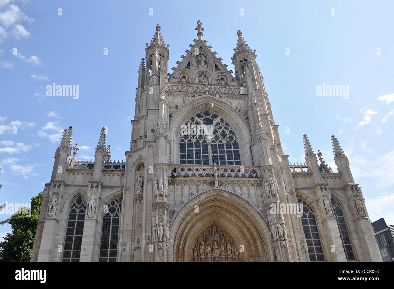 Notre Sainte-Dame de l'Église Sablon est une église catholique du XVe siècle située dans le quartier Sablon, dans le centre historique de Bruxelles Banque D'Images