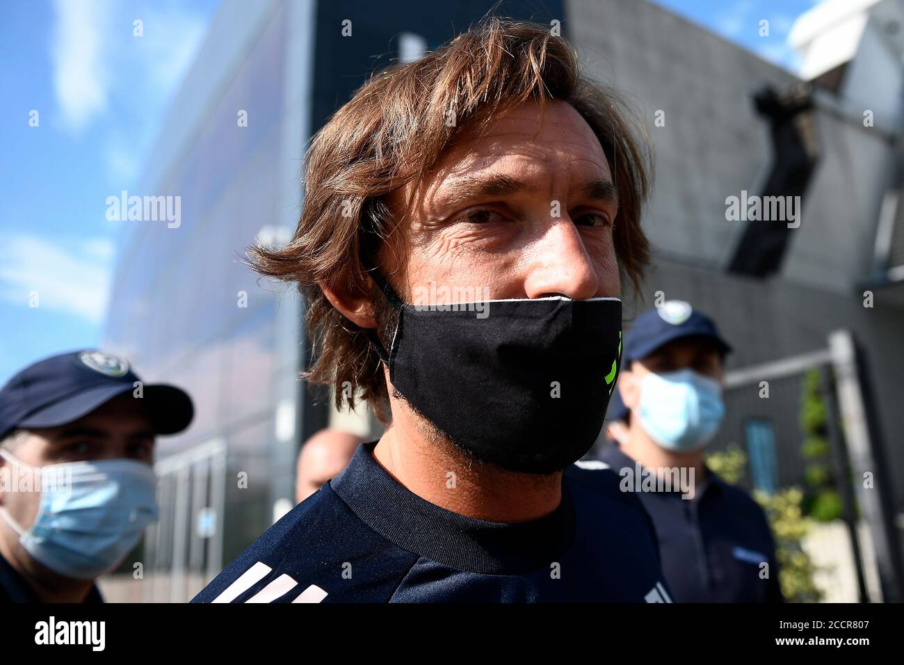 Turin, Italie. 24 août 2020. TURIN, ITALIE - 24 août 2020 : Andrea Pirlo, nouvelle entraîneure en chef du FC Juventua, arrive à J Medical. Juventus FC commence les formations d'avant-saison le 24 août. (Photo de Nicolò Campo/Sipa USA) crédit: SIPA USA/Alay Live News Banque D'Images