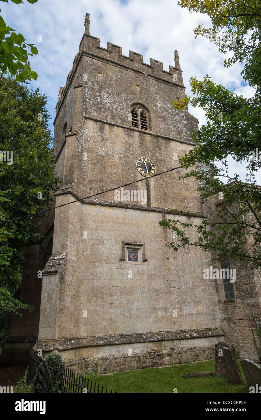 Église St Kenelm à Chadlington, Chipping Norton, Oxfordshire, Royaume-Uni Banque D'Images