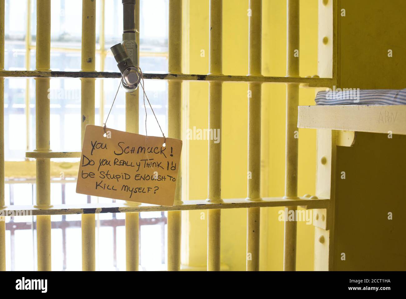 Un panneau dans une cellule de prison au musée du film de l'Oregon, où une scène du film The Goonies a été filmée. Banque D'Images