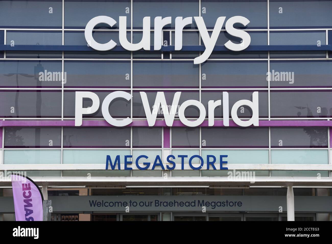 Panneau extérieur du magasin Megastore de Curri's et PC World à Braehead, Glasgow, Écosse, Royaume-Uni, Europe Banque D'Images