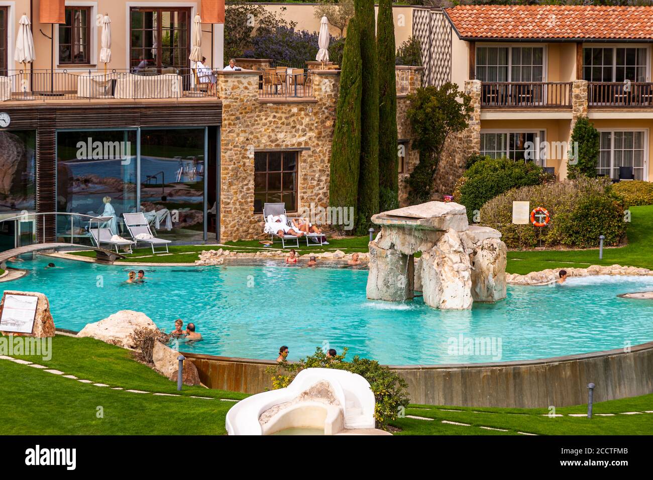 Hotel Adler Thermae, Bagno Vignoni, Toscane avec piscine thermale, Toscane, Val d'orcia Italie, Patrimoine mondial de l'UNESCO, Banque D'Images
