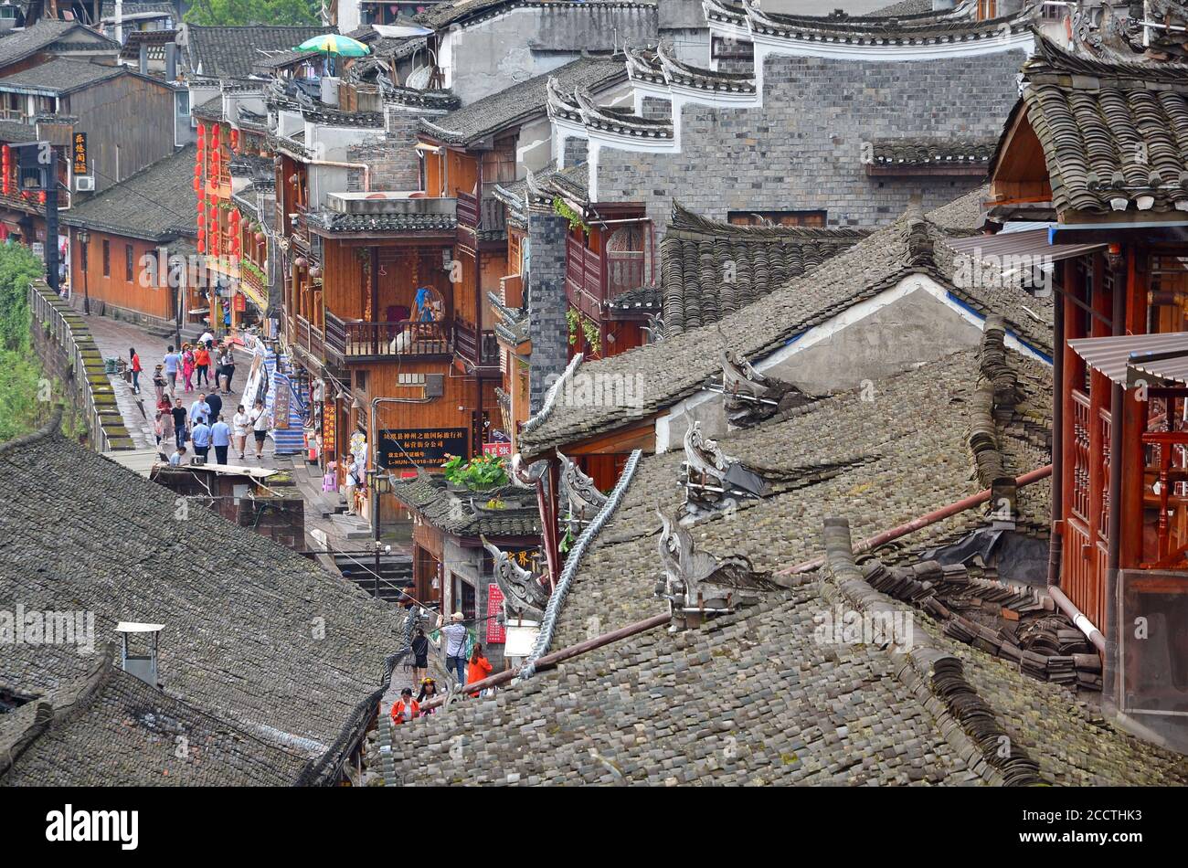 Toits de la ville de Fenghuang Banque D'Images