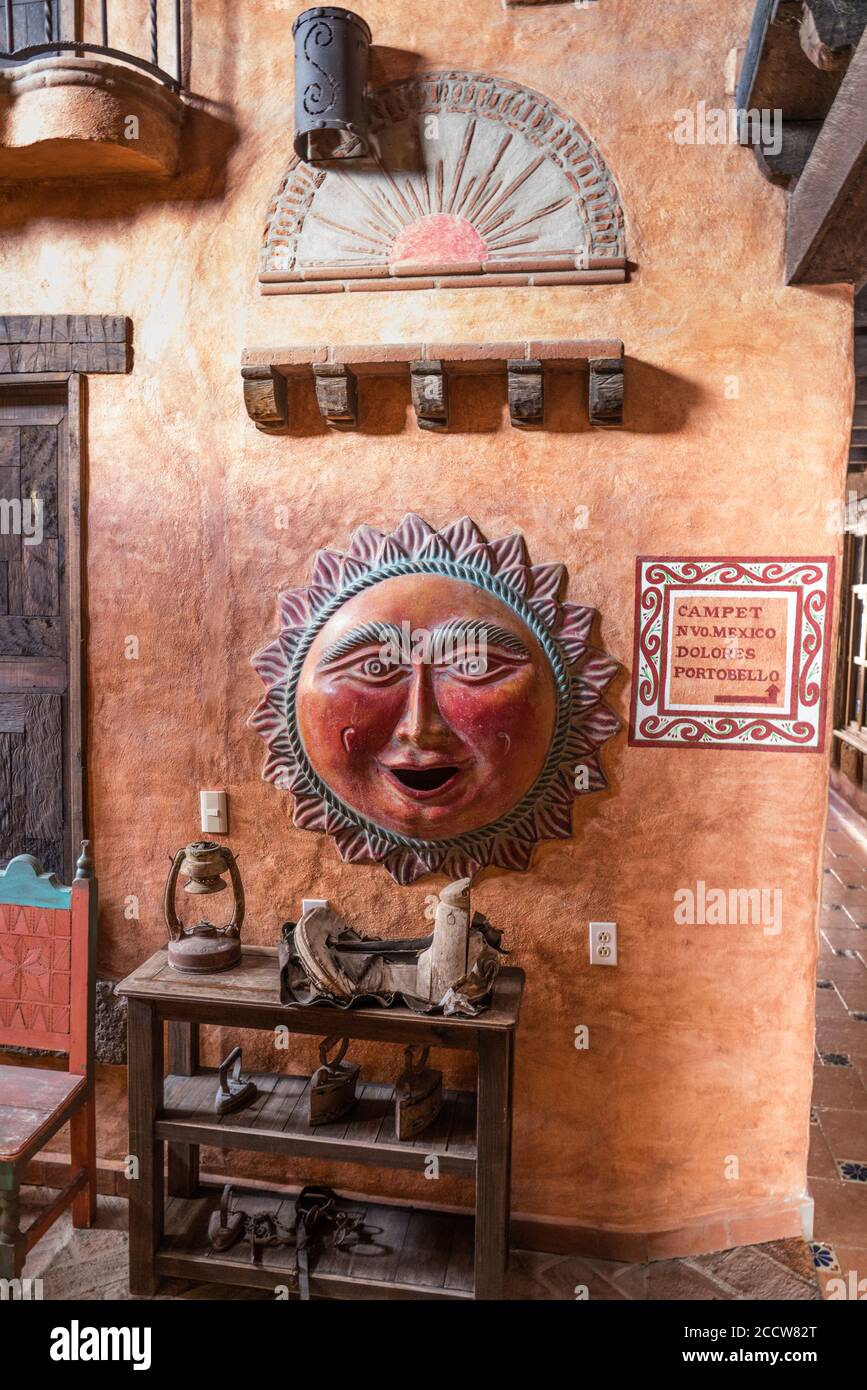 Détail architectural dans un bâtiment de style colonial espagnol à Ocostigo, Chiapas, Mexique. Banque D'Images