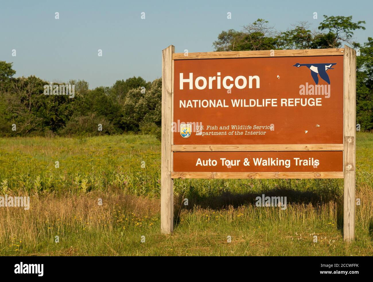 Hhoricon, WI - 4 juillet 2020 : panneau pour la réserve naturelle nationale de Hhoricon, pour la visite en voiture et les sentiers de randonnée Banque D'Images