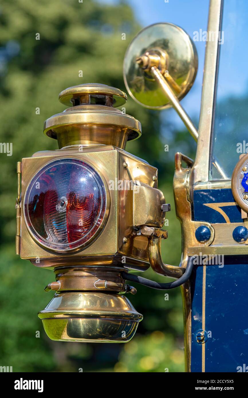 Oldtimer de Dion Bouton au, construit en 1907, voyant de direction détaillé, Autriche Banque D'Images