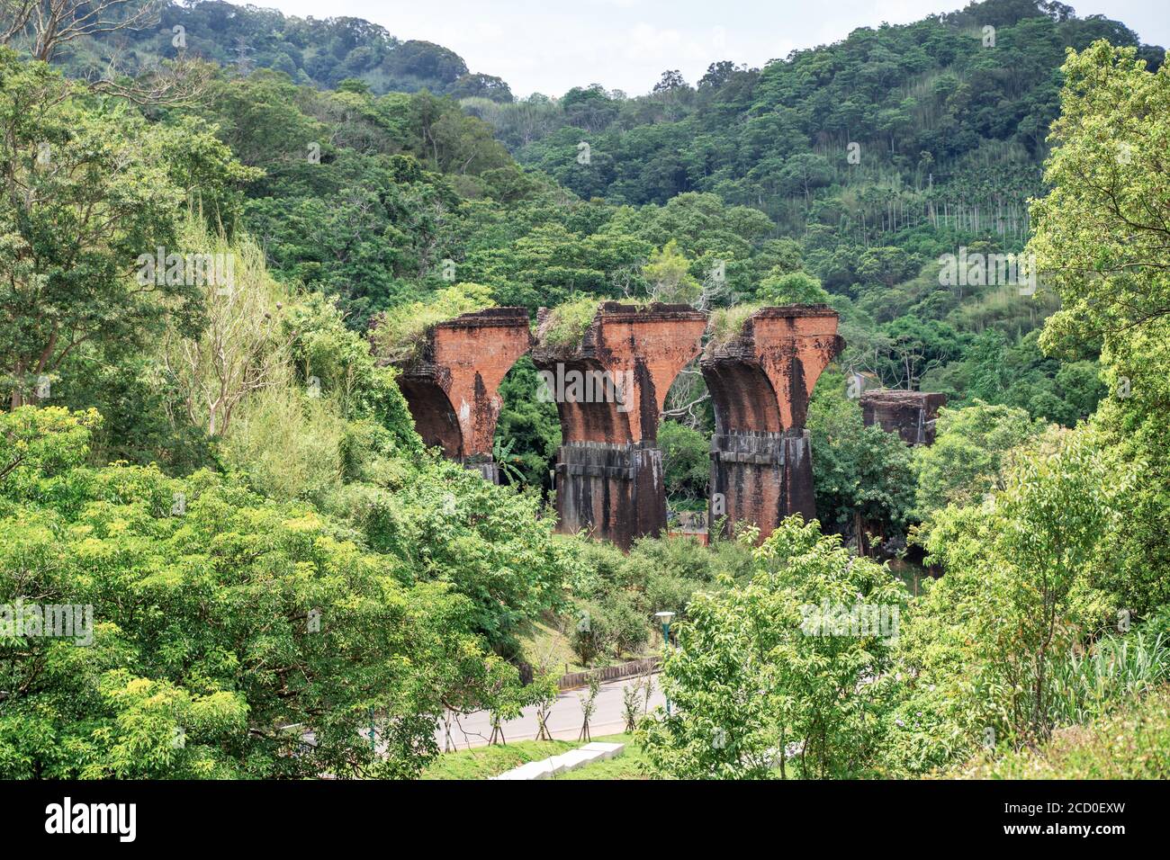 Pont de Longteng Broken, pont de Yutengping dans le village de Longteng, canton de Sanyi, comté de Miaoli, Taïwan, une destination de voyage célèbre, style de vie. Banque D'Images