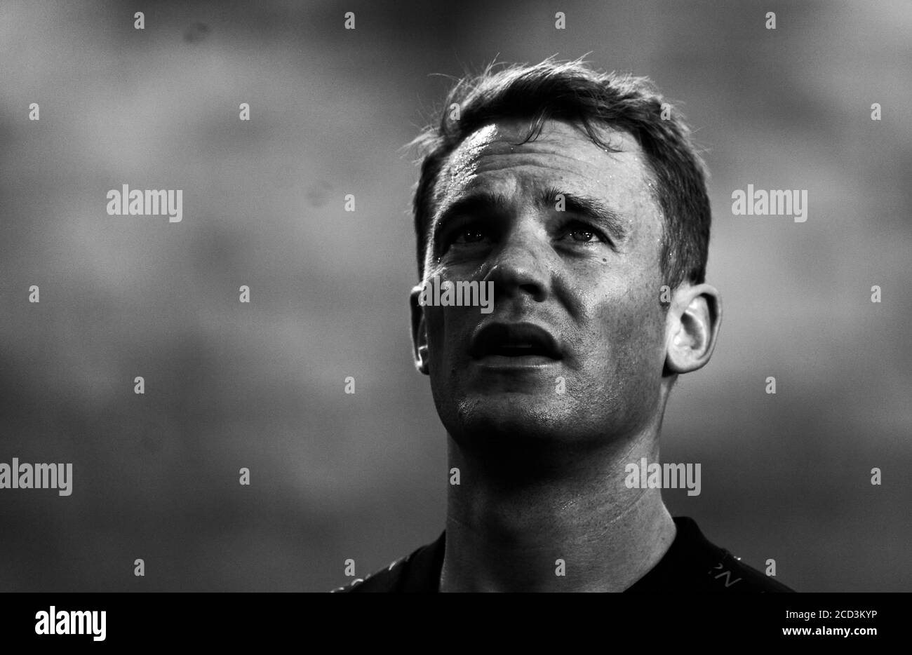 Goalwart Manuel NEUER (M) dans le soir soleil, coucher de soleil, coucher de soleil, enregistrement noir et blanc, portrait, portrait, portrait, portrait, image individuelle rognée, motif unique, football Champions League, finale, Paris Saint Germain (PSG) - FC Bayern Munich (M) . 0: 1, le 23 août 2020 à l'Estadio da Luz à Lisbonne/Portugal. PHOTO: Peter Schatz/Pool via SVEN SIMON photo Agency. Ã‚| utilisation dans le monde entier Banque D'Images