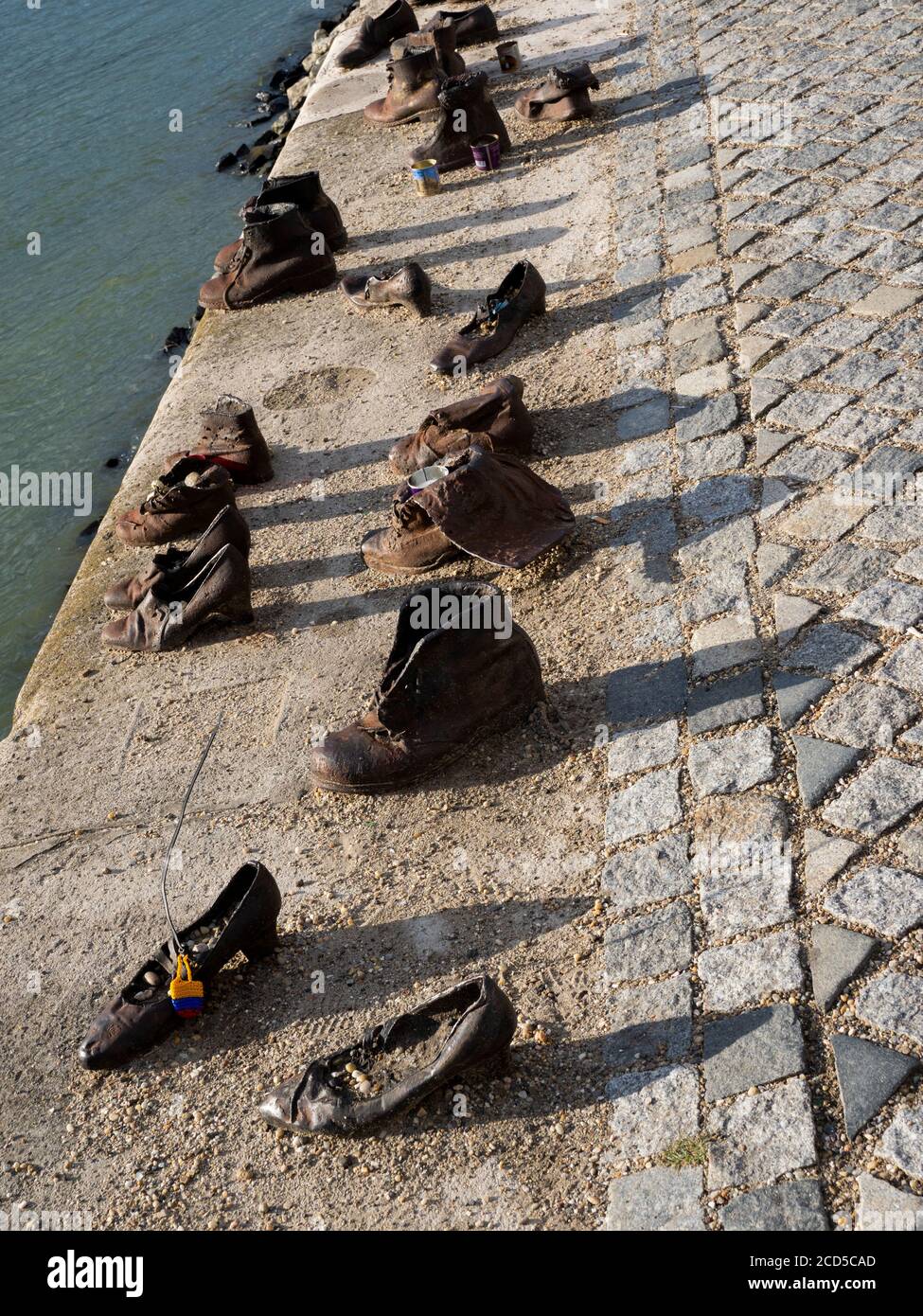 Vue du mémorial des victimes juives de l'Holocauste, Budapest, Hongrie Banque D'Images