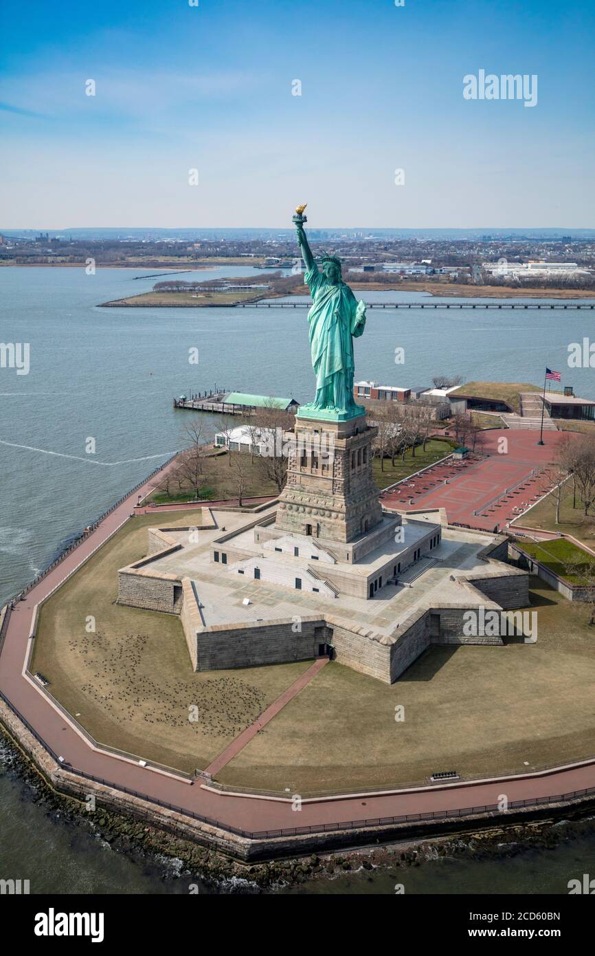 Vue aérienne de la Statue de la liberté, Liberty Island, New York City, New York State, USA Banque D'Images