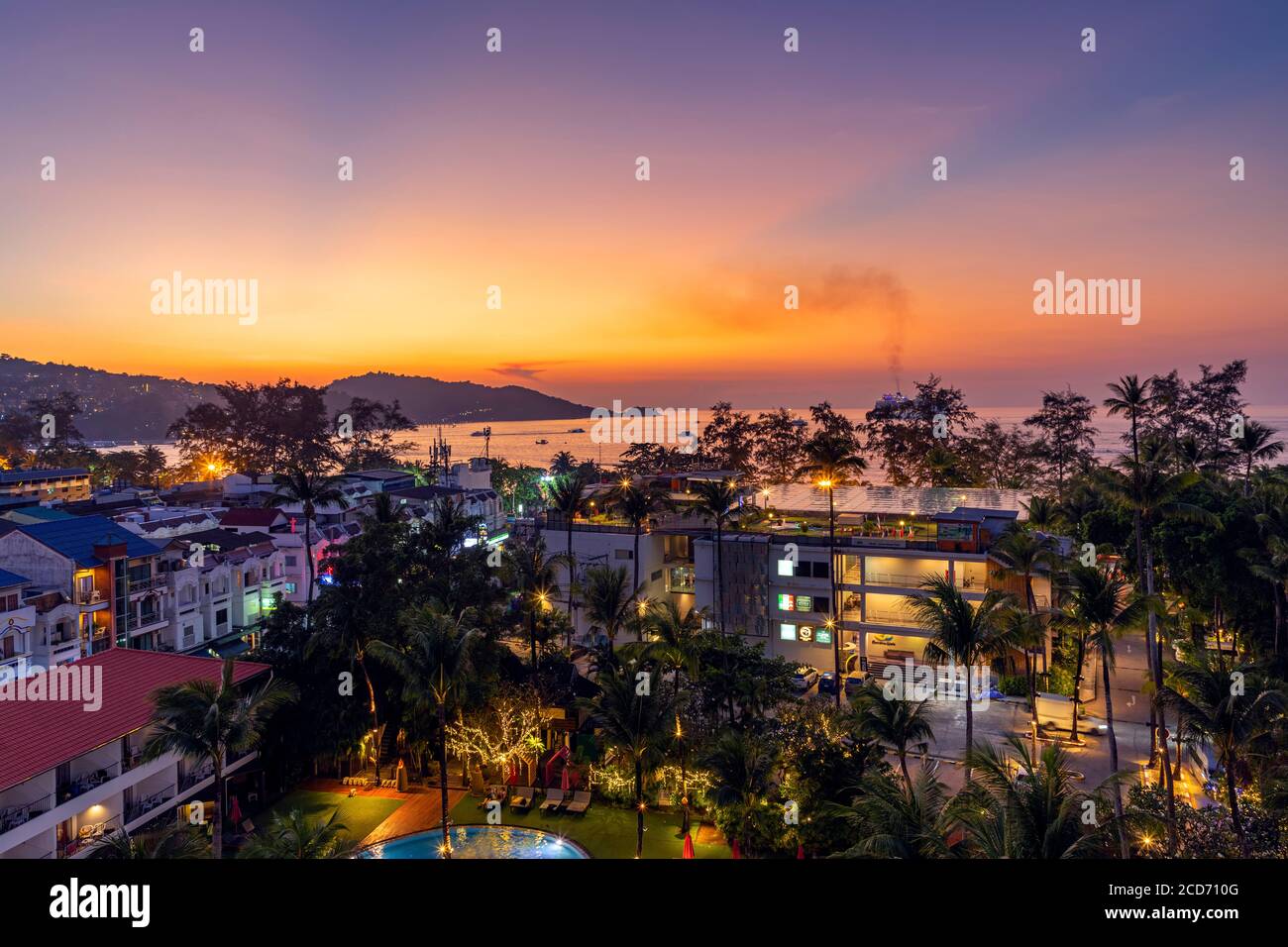 Coucher de soleil, Patong, Phuket, Thaïlande Banque D'Images