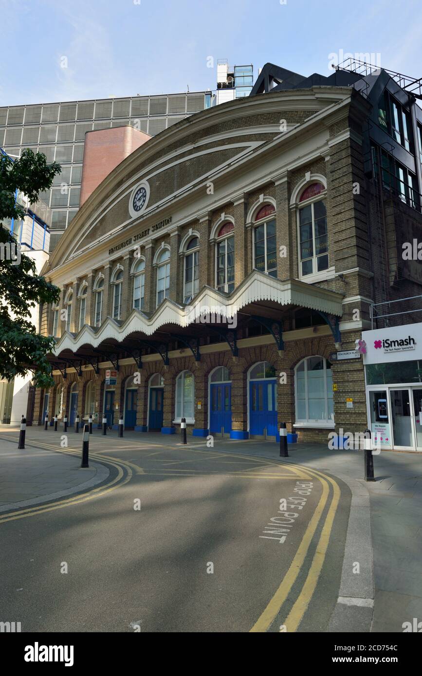 Fenchurch Street Railway Station, Fenchurch place, City of London, Royaume-Uni Banque D'Images