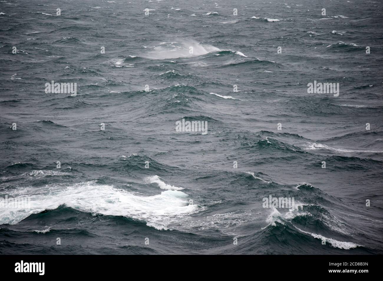 mer agitée et agitée sur la traversée de la mer irlandaise Banque D'Images