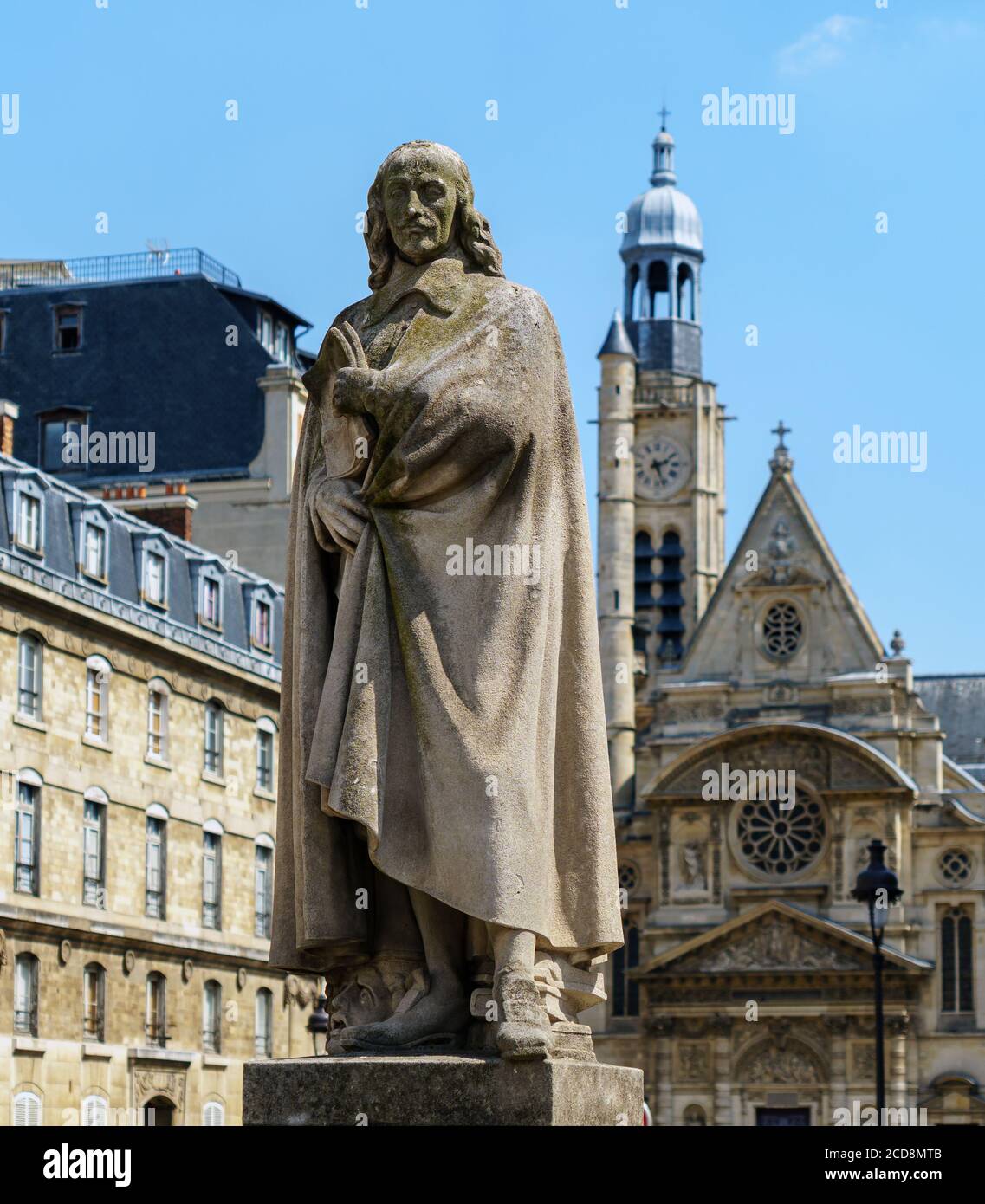 Statue de Pierre Corneille sur la place du Panthéon - Paris, France Banque D'Images
