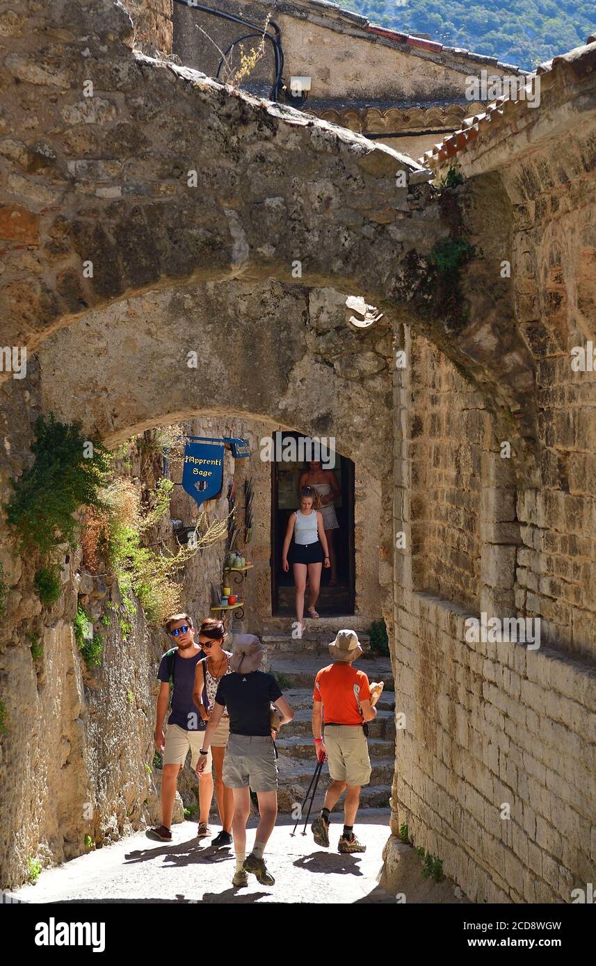 France, H?rault, Occitanie, Saint-Guilhem-le-D?sert, labeledl plus beaux villages de France Banque D'Images