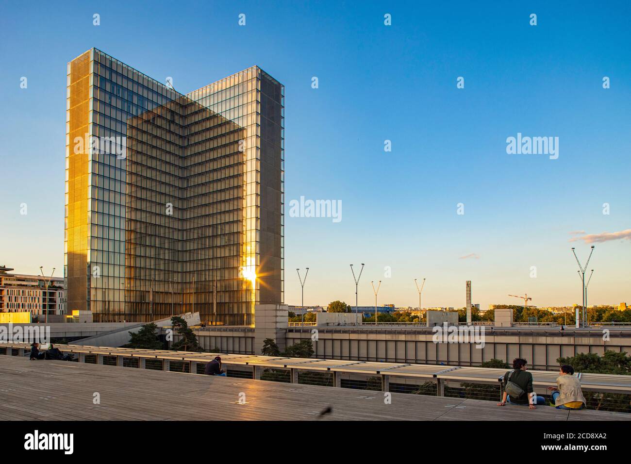 France, Paris, la Bibliothèque Nationale de France (BNF) Fran ?ois Mitterrand par l'architecte Dominique Perrault Banque D'Images