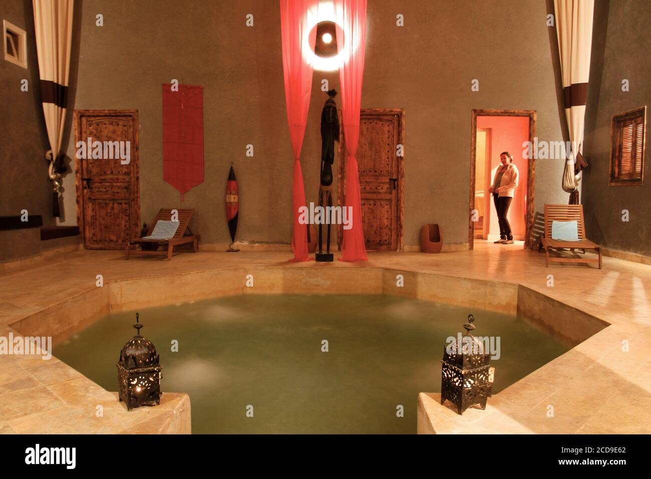 Maroc, Sahara occidental, Dakhla, le spa de l'hôtel Calipau est baigné de lumière Banque D'Images