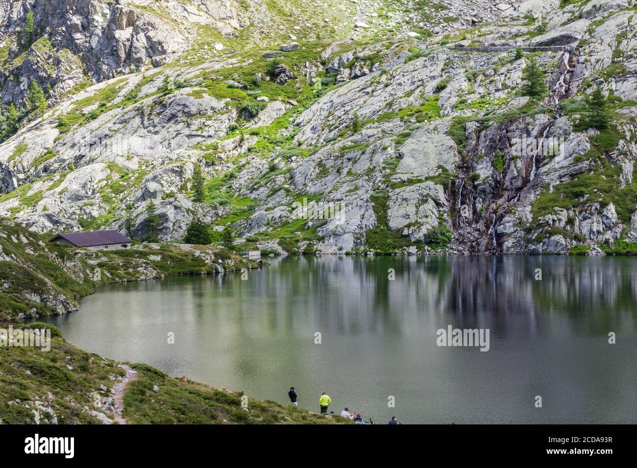 Trekking pour le lac de la Vercoche dans la Valle d'Aoste, Italie Banque D'Images