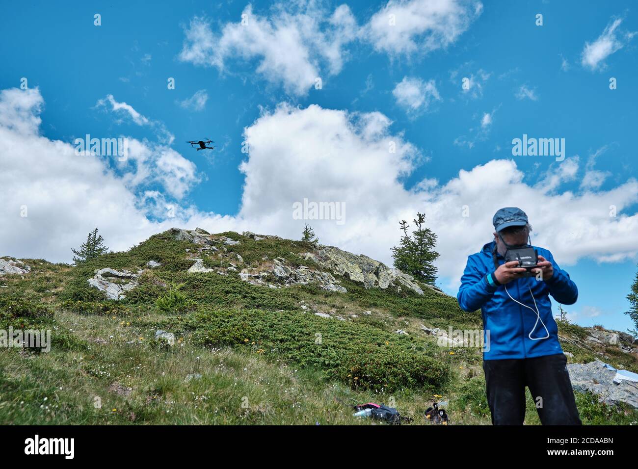 Avec un drone dans la nature Banque D'Images