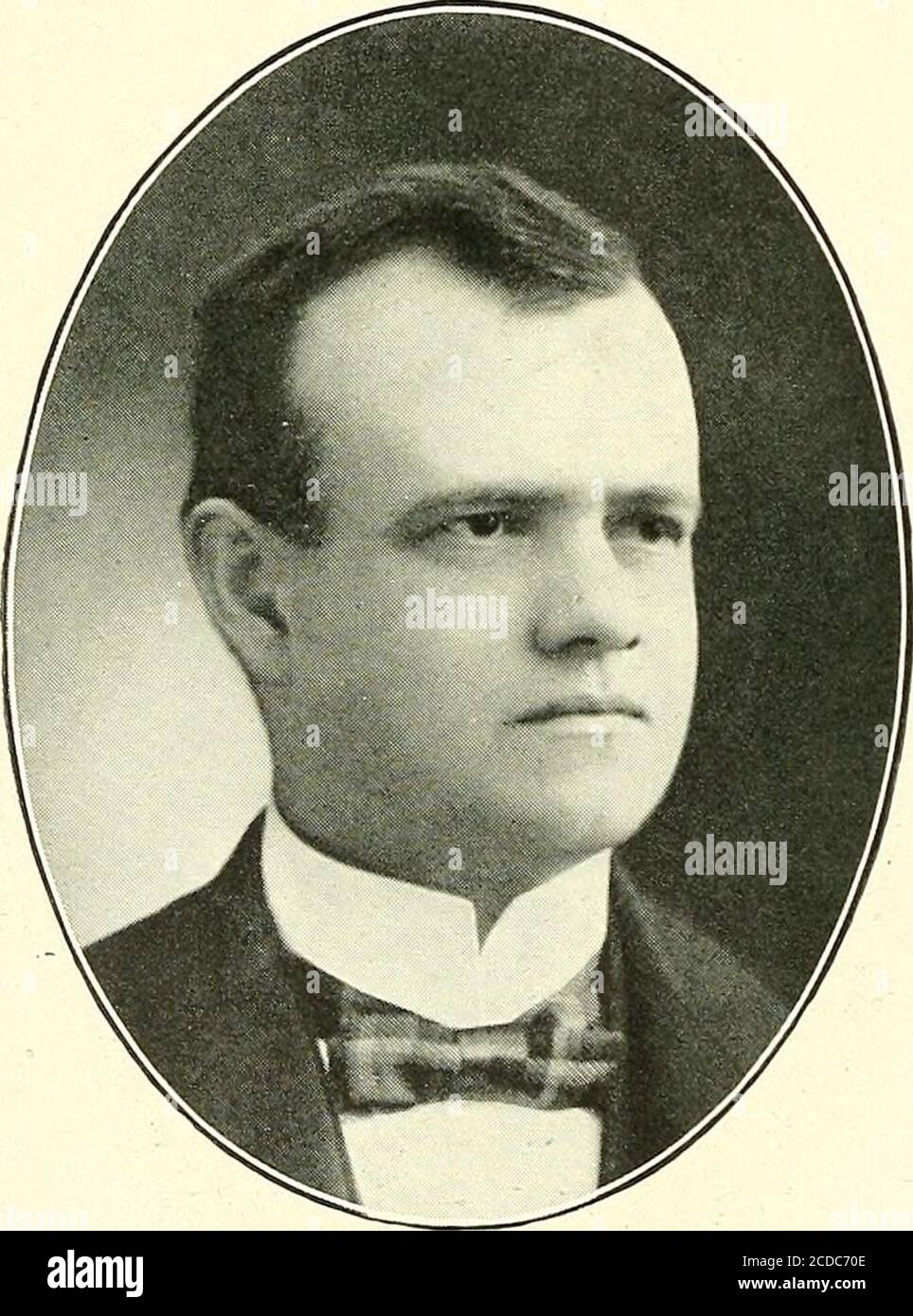 . Hommes du Minnesota; une collection de portraits d'hommes importants dans la vie professionnelle et professionnelle au Minnesota . THOMAS A. JAMIESON MINNEAPOLIS.COURTIER EN IMMOBILIER ET EN PLACEMENT. JEROME B. TABOUR MINNEAPOLIS.IMMOBILIER ET PRÊTS. JOHN E. BURCHARD ST. PAUL. PRESSION BURCHARD-HULBURT INV. CO., LYON LAND CO., ELK VALLEY LAND CO. ET PIONEER MANTLE CO Banque D'Images