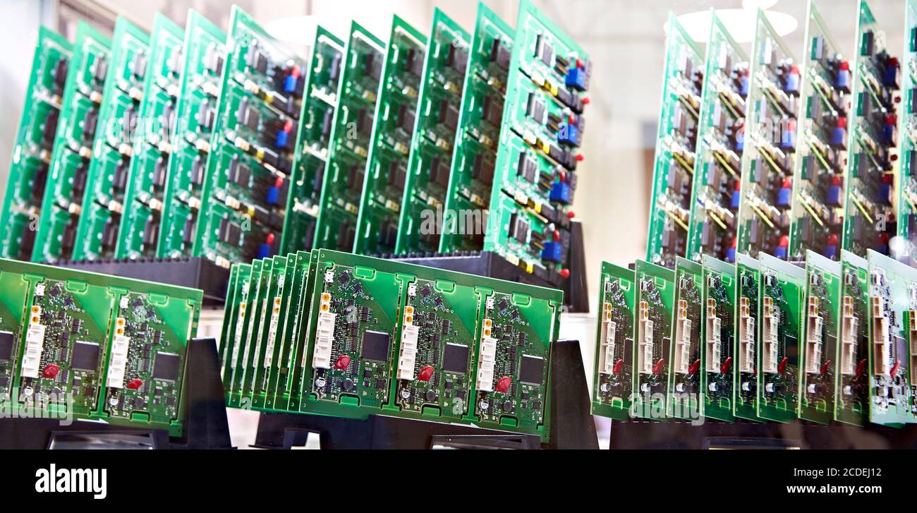 Cartes à puce de circuit électronique dans la vitrine Banque D'Images