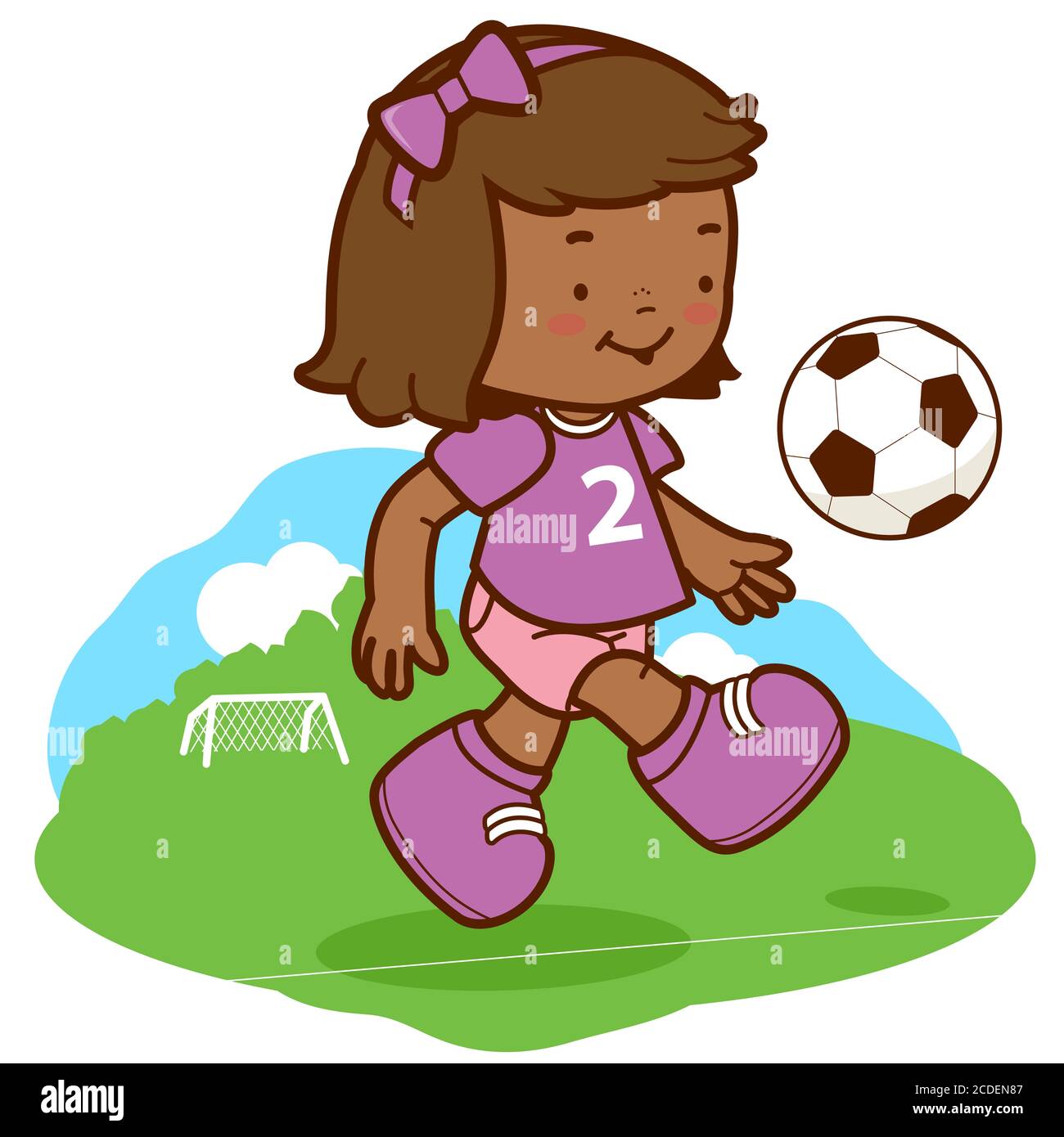 Une petite fille joueur de football frappe une balle sur le terrain de jeu  Photo Stock - Alamy
