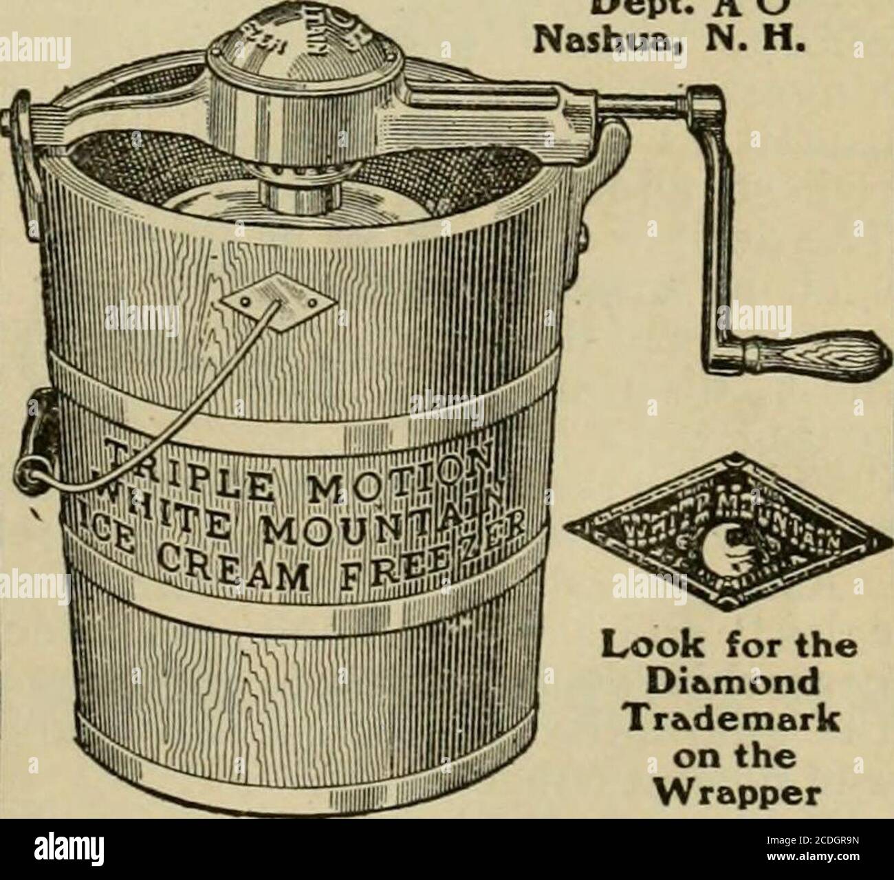 . Gleanings dans la culture de l'abeille . nLENTY de glace creamM et rapide, aussi, vous avez dans la maison un Triple Motion White Mountain Ice Cream congélateur le congélateur qui est fait dans chaque partie vous togive plus long, le service le plus satisfaisant.et en outre, il est le plus rapide, Plus facile à utiliser. Le triple mouvement réduit les deux tiers du temps de congélation de l'ancien congélateur. Et la crème glacée est tellement mote de-licious et tellement plus économique.les dashers duplex, tournant en oppositedirections, whip et fluff la crème, givingit une douceur veloutée. Et, au sametime, ils augmentent largement le volume. Envoyer pour o Banque D'Images