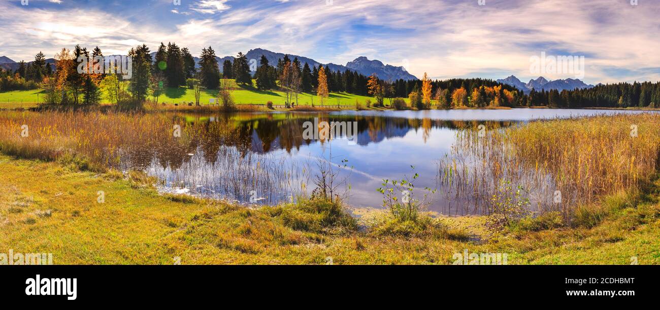 Vue panoramique sur un paysage magnifique en Bavière, en Allemagne Banque D'Images