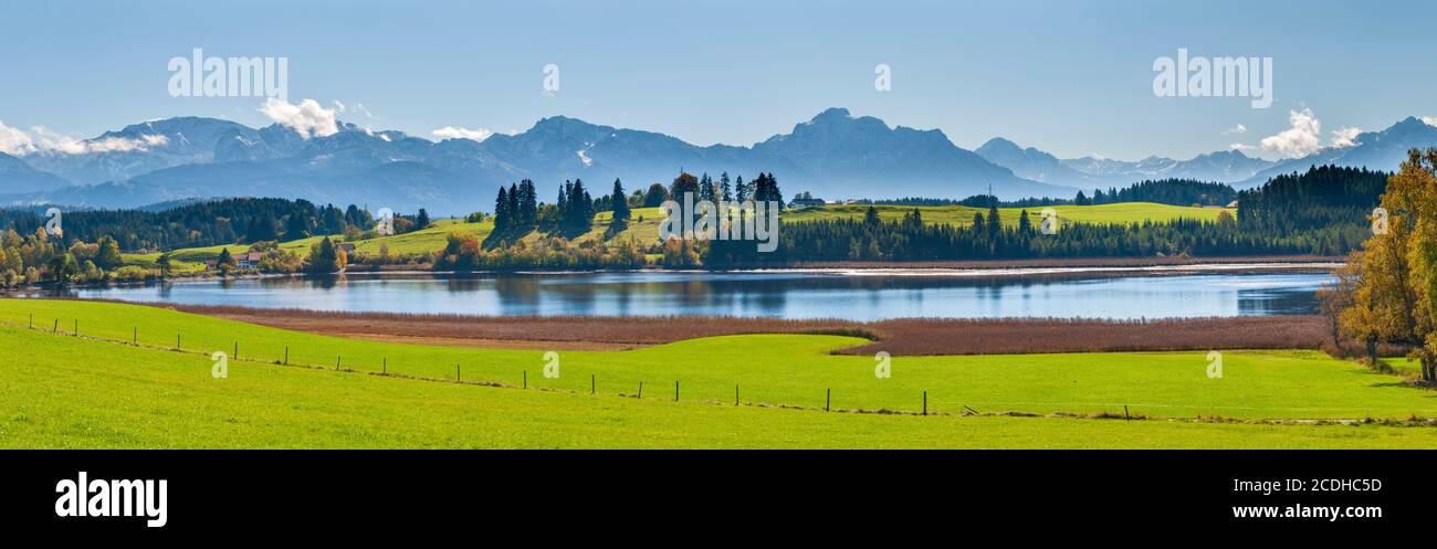 Vue panoramique sur un paysage magnifique en Bavière, en Allemagne Banque D'Images