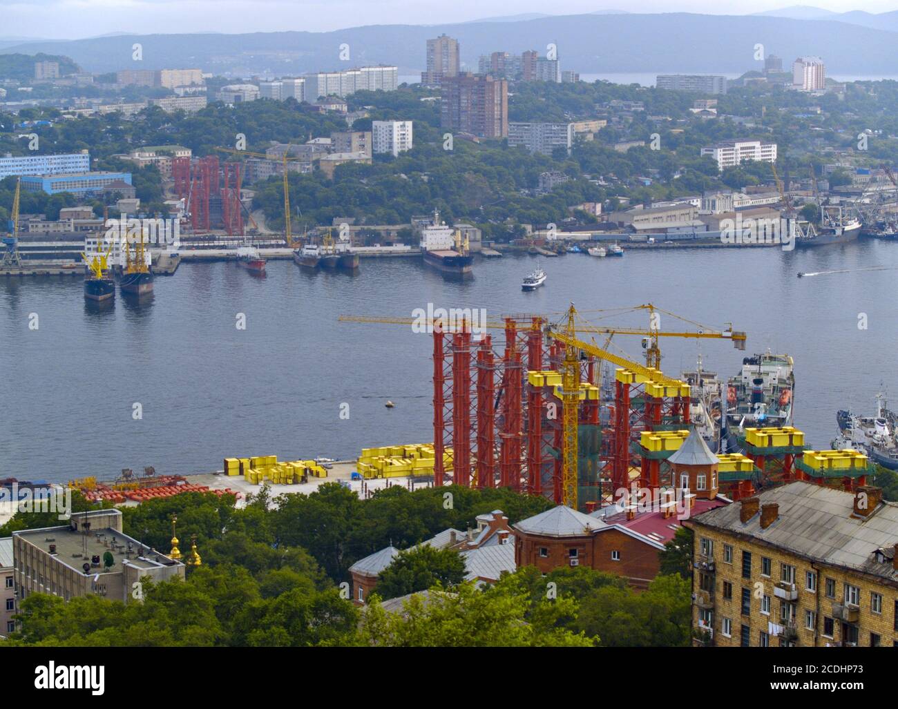 La construction du pont à travers la baie Gold Horn Vladivostok Banque D'Images