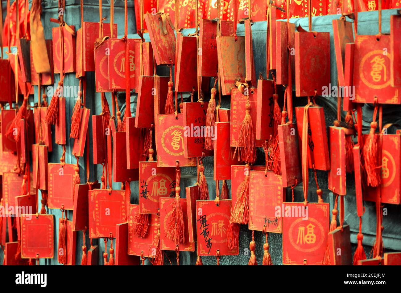 Comprimés de souhaits rouges chinois Banque D'Images