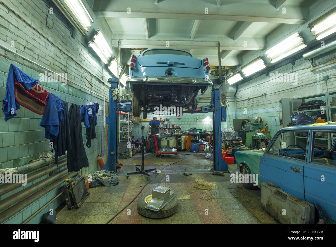 SAINT-PÉTERSBOURG, RUSSIE - 03 AOÛT 2020 : intérieur des locaux d'un service de petite voiture Banque D'Images