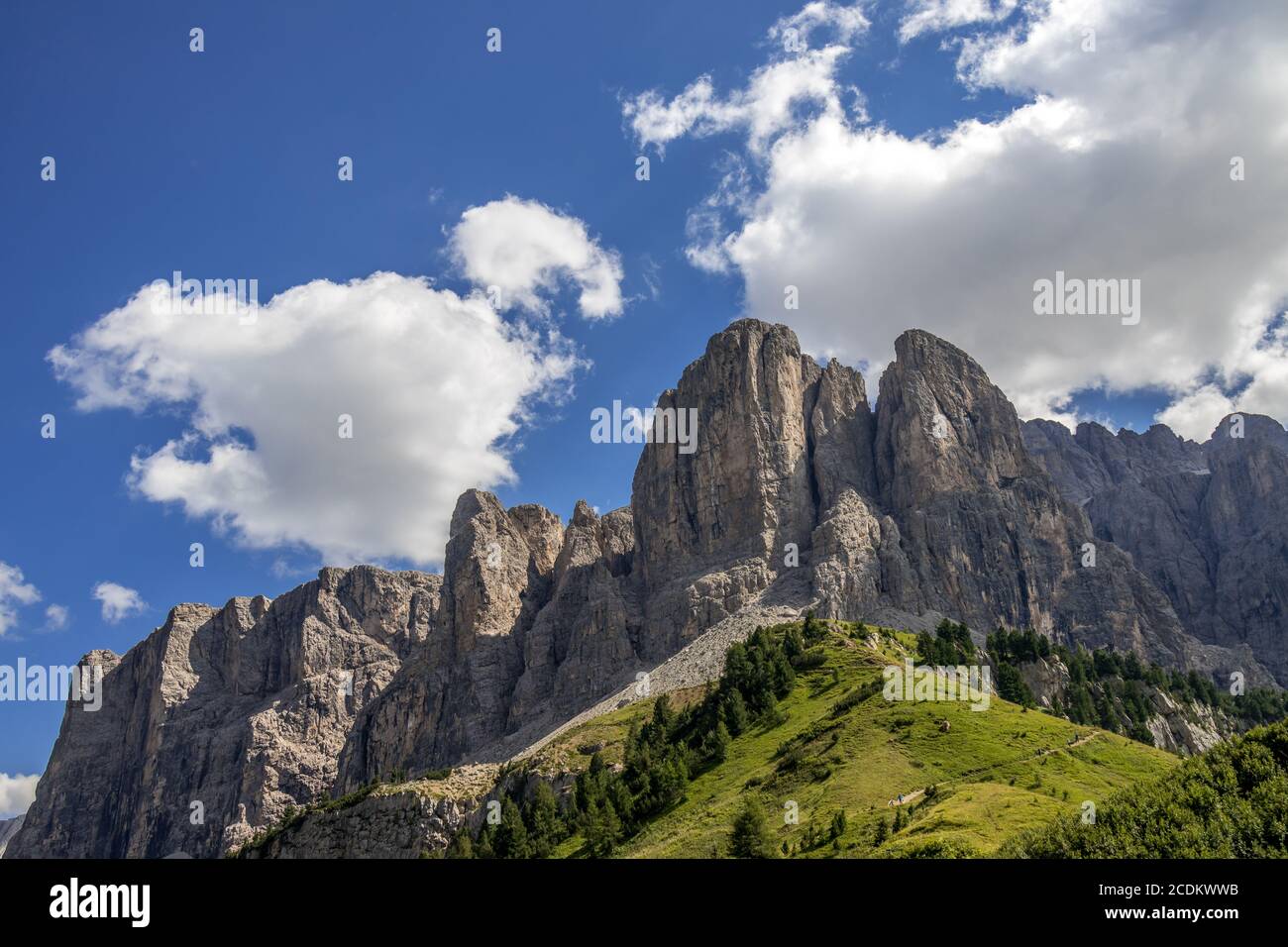 Vue sur les Dolomites depuis le col de Gardena, Tyrol du Sud, Italie Banque D'Images