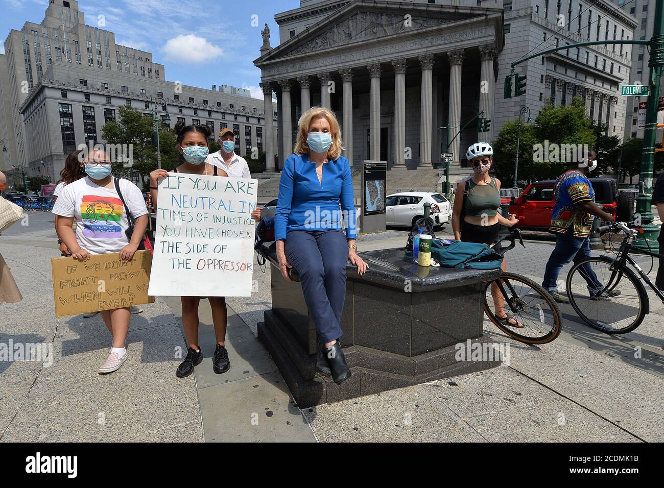 New York, États-Unis. 28 août 2020. Carolyn B. Maloney (au centre) participe à une « Marche de la jeunesse pour la justice raciale », en soutien aux Black Lives Matters, qui s'est tenue à Foley Square, à l'occasion du 57e anniversaire de la marche de Martin Luther King, Jr. Sur Washington, et de son « J'ai un rêve », New York, NY, le 28 août 2020. (Anthony Behar/Sipa USA) crédit: SIPA USA/Alay Live News Banque D'Images