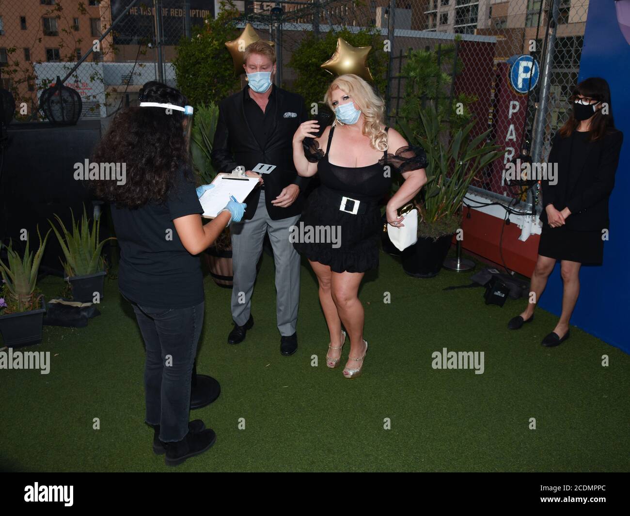 27 août 2020, Hollywood, Californie, Etats-Unis: Les personnes présentes pour le Burbank International film Festival lancement sur les toits de films au Montalban. (Image crédit : © Billy Bennight/ZUMA Wire) Banque D'Images