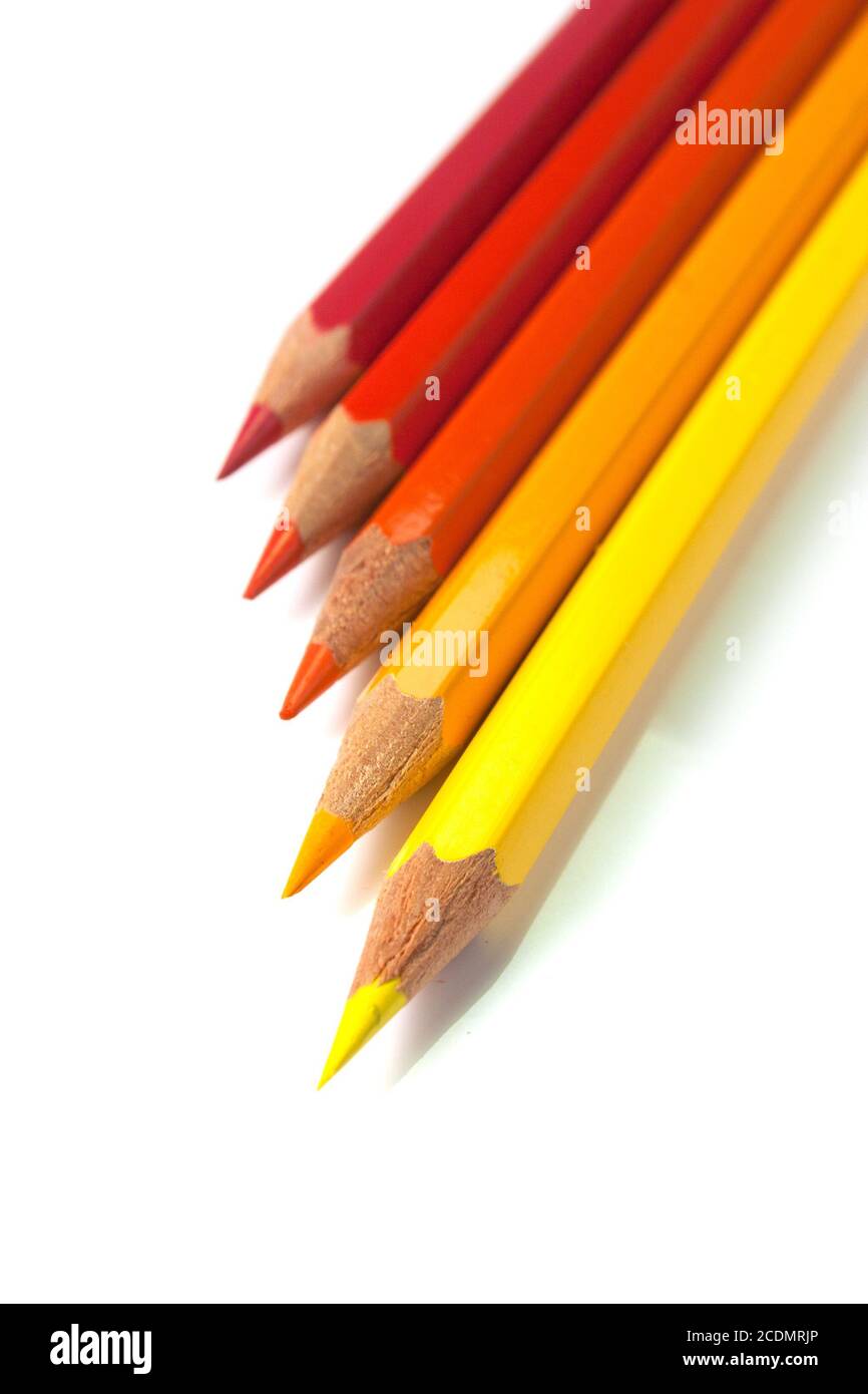 Crayons de couleur orange Banque D'Images