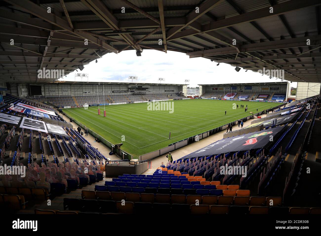 Vue générale du terrain avant le match de la Super League au stade Halliwell Jones, Warrington. Banque D'Images