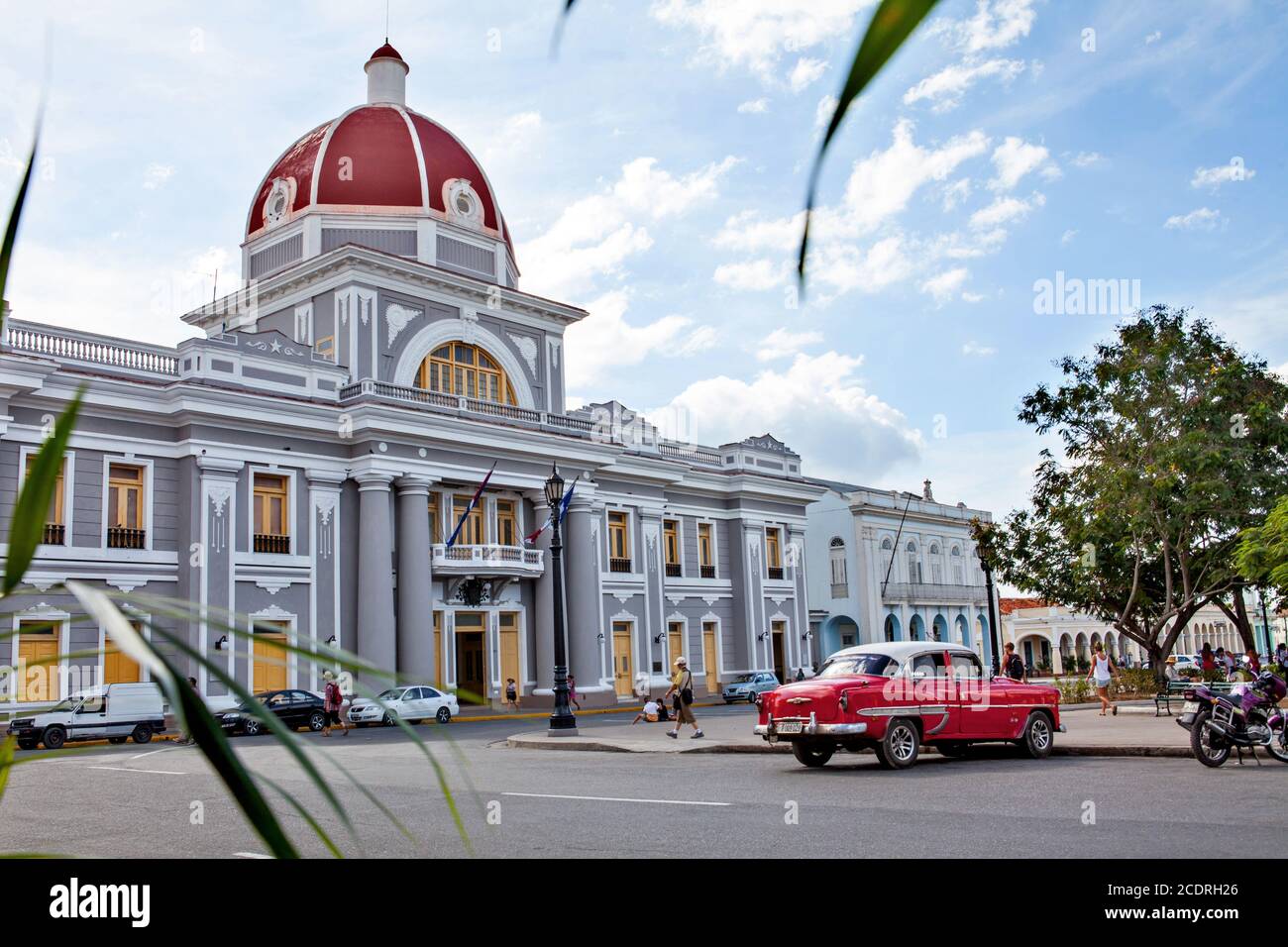 Cienfuegos, Cuba - 17 décembre 2016 : hôtel de ville du parc Jose Marti, principal s du patrimoine mondial de l'UNESCO Banque D'Images