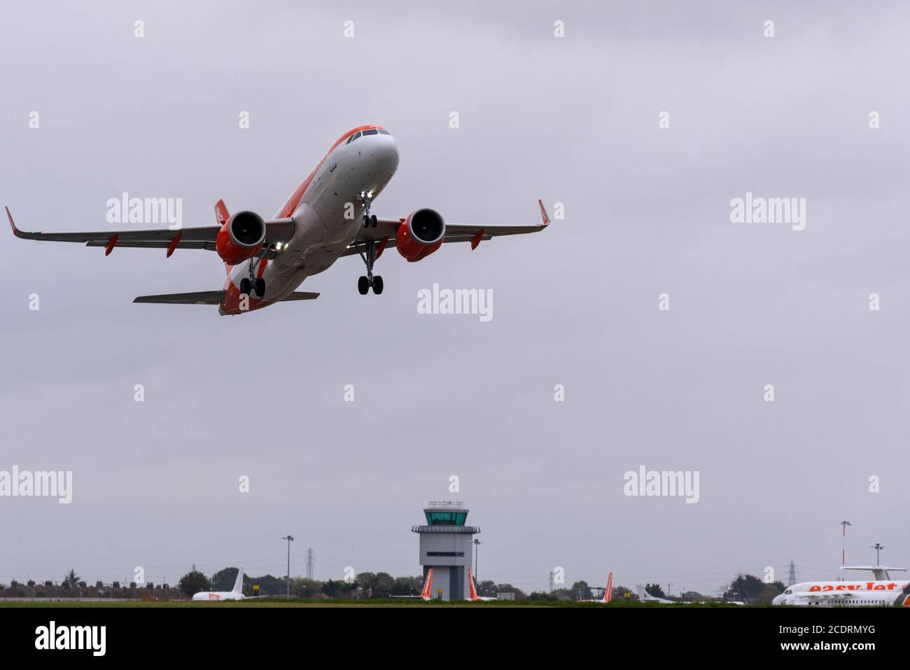 Aéroport de Londres Southend, Essex, Royaume-Uni. 29 août 2020. Les jours d’easyJet à l’aéroport de Londres Southend sont à rebours après l’annonce que la compagnie aérienne économique fermera sa base à Southend en raison de la récession des voyages COVID-19, avec la perte de nombreux emplois. Le numéro de vol easyJet U27447 pour Ibiza avec un départ à 17h25 est le dernier service vers cette destination Banque D'Images