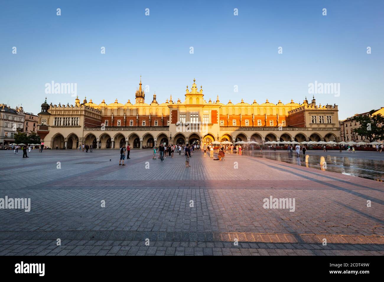 Cracovie, Pologne. La salle en tissu au soleil. Patrimoine de l'UNESCO. Banque D'Images