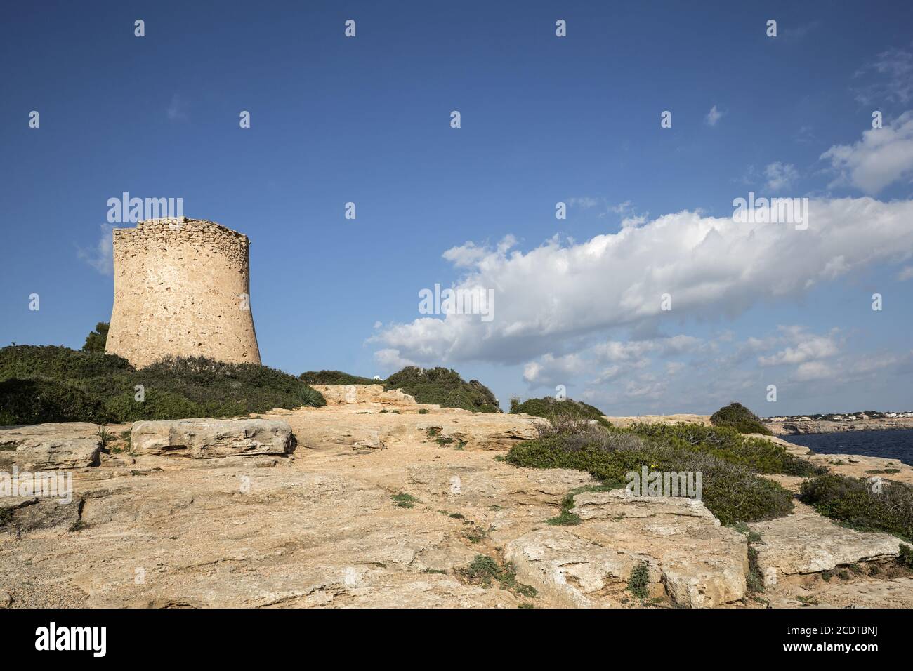 Ancienne tour de guet, Torre de Cala Pi au Cap Punta de Cala Pi, Majorque, Espagne, Europe Banque D'Images