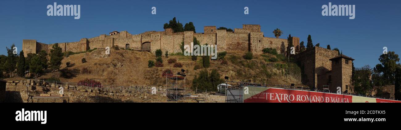 Panorama du théâtre romain, Malaga, Costa del sol, Espagne, Europe par une belle journée d'été Banque D'Images