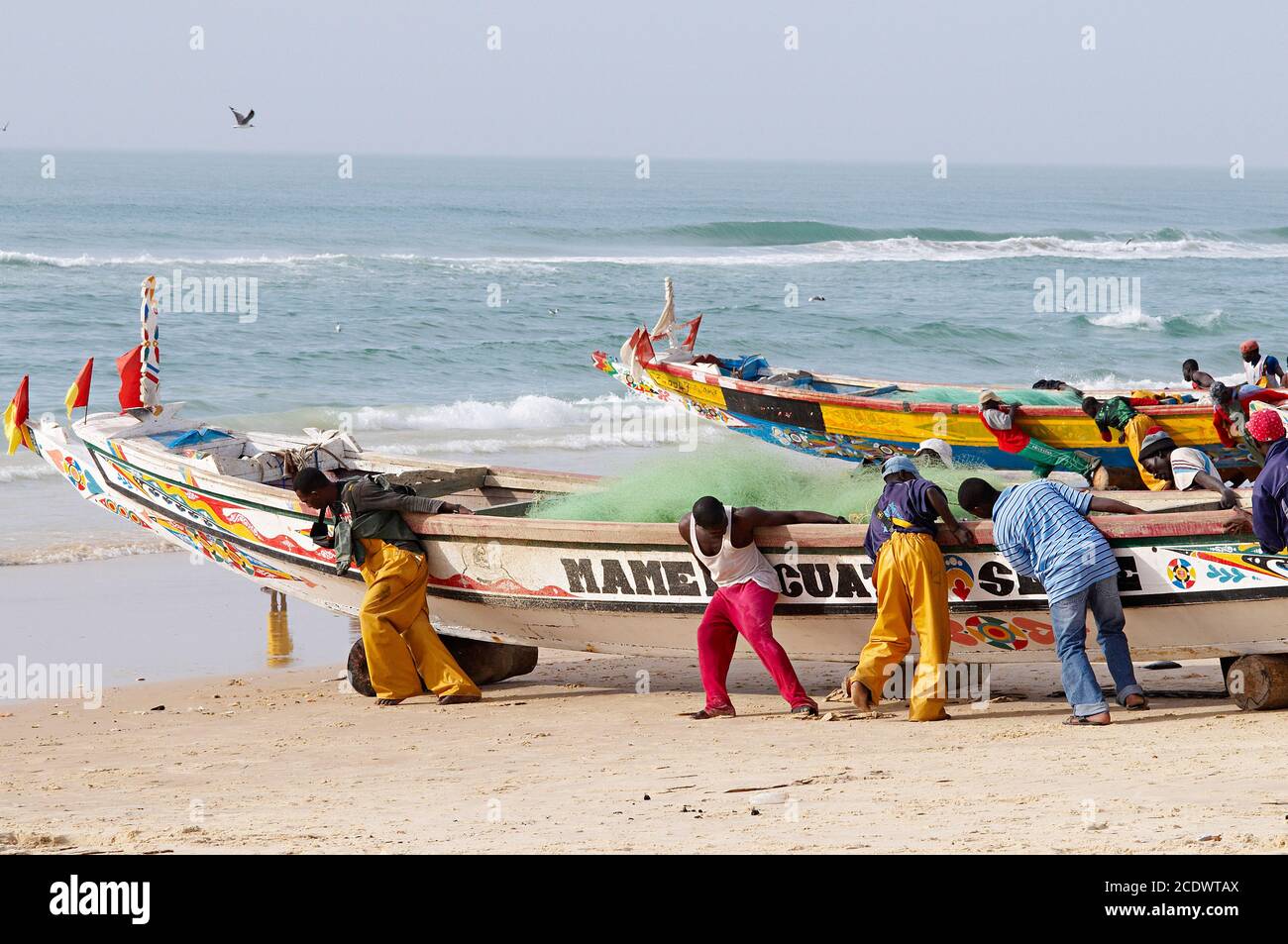 Sénégal, ville de Saint Louis, patrimoine mondial de l'UNESCO, retour des pêcheurs Banque D'Images