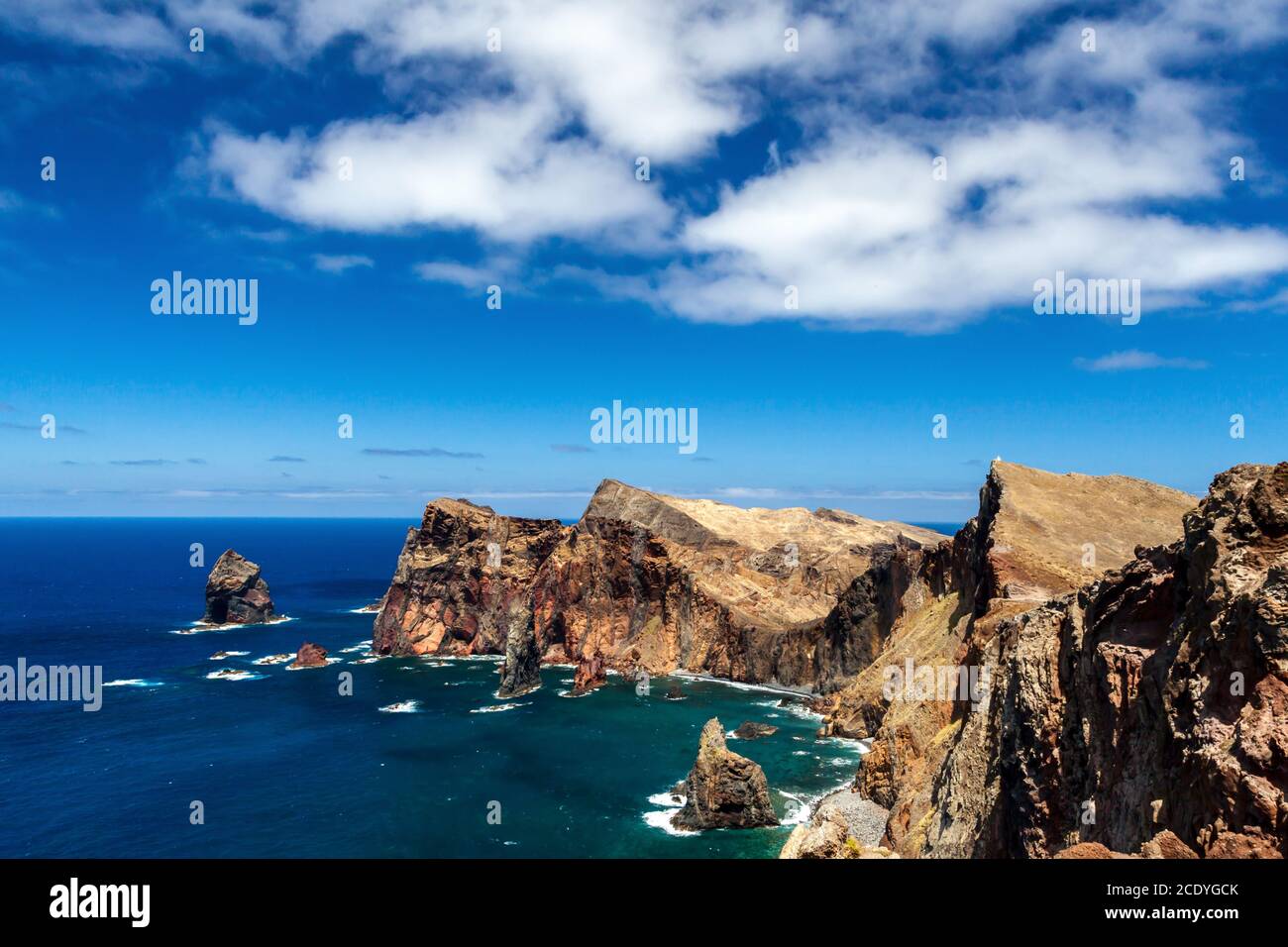 L'océan Atlantique avec des rochers, Madère Banque D'Images