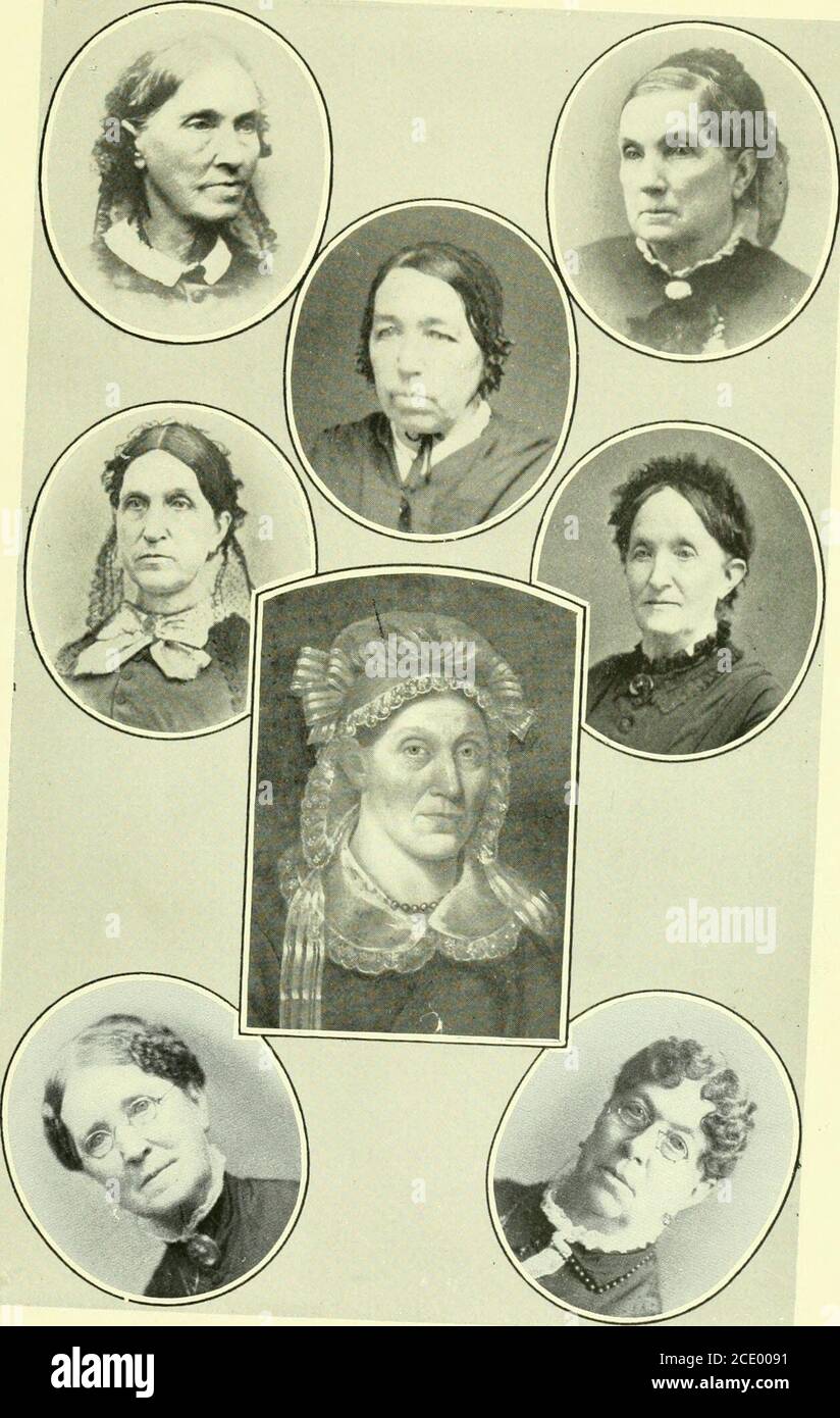 . Un croquis de la vie du général James Irish de Gorham, au moi : 1776-1863 . ISAAC CHADBOURNETHADDEUS IOMKOY MARSHALLGEN. JAMES IKISLL FRAKCIS OSGOODJAMES IIENKY. SOPHRONIA ABAGAIL REBECCA CHADBOURNE -MARY GORHAMREBECCA CHADBOURNE (MÈRE) AUALINEMARTHAELIZABETH DOSSIERS FAMILIAUX OP GÉNÉRAL JAMES IRISH ET HISDESCENDANTS. * JAMES IRISH/ b. 18 août 1776; d. 30 juin 1863. m. (1.) 2,1798 septembre, Rebecca Chadbourne, B.Berwick, M., 9 avril 1780 ; d. 5,1831 octobre; fille de Silas Chadbourne, soldat arévolutionnaire.(2.) 15 octobre 1832, Louisa Mason, n. Masse, août 5, 1789; d. Hallowell, le 3,1881 octobre. Banque D'Images