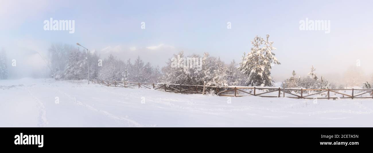 Station de ski Bansko, Bulgarie, pics de montagne Banque D'Images